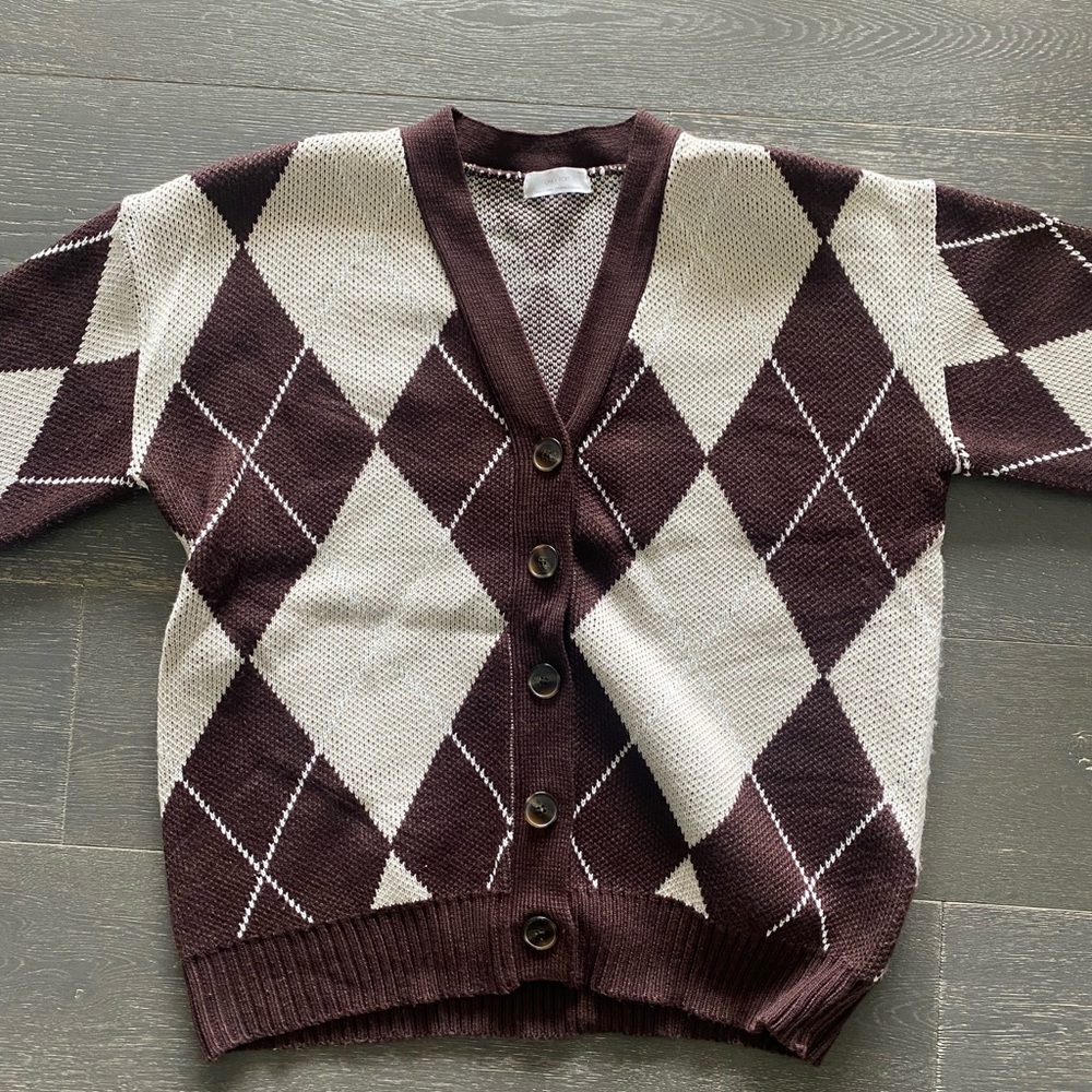 Oak + Fort Brown and White Argyle Cardigan